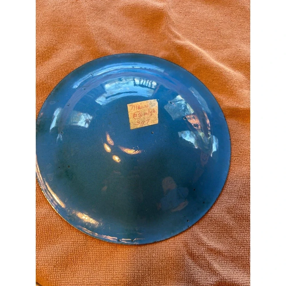 Three metal bowls green and blue theme